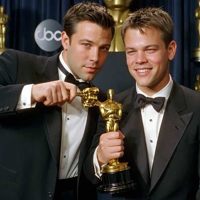 Affleck and Damon win Oscar
